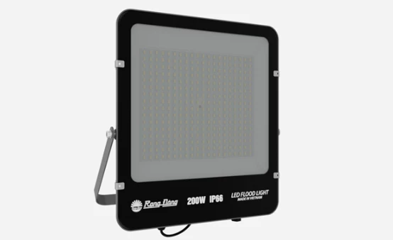 Rang Dong Makes LEDs Best Flood Light for Outdoor Use